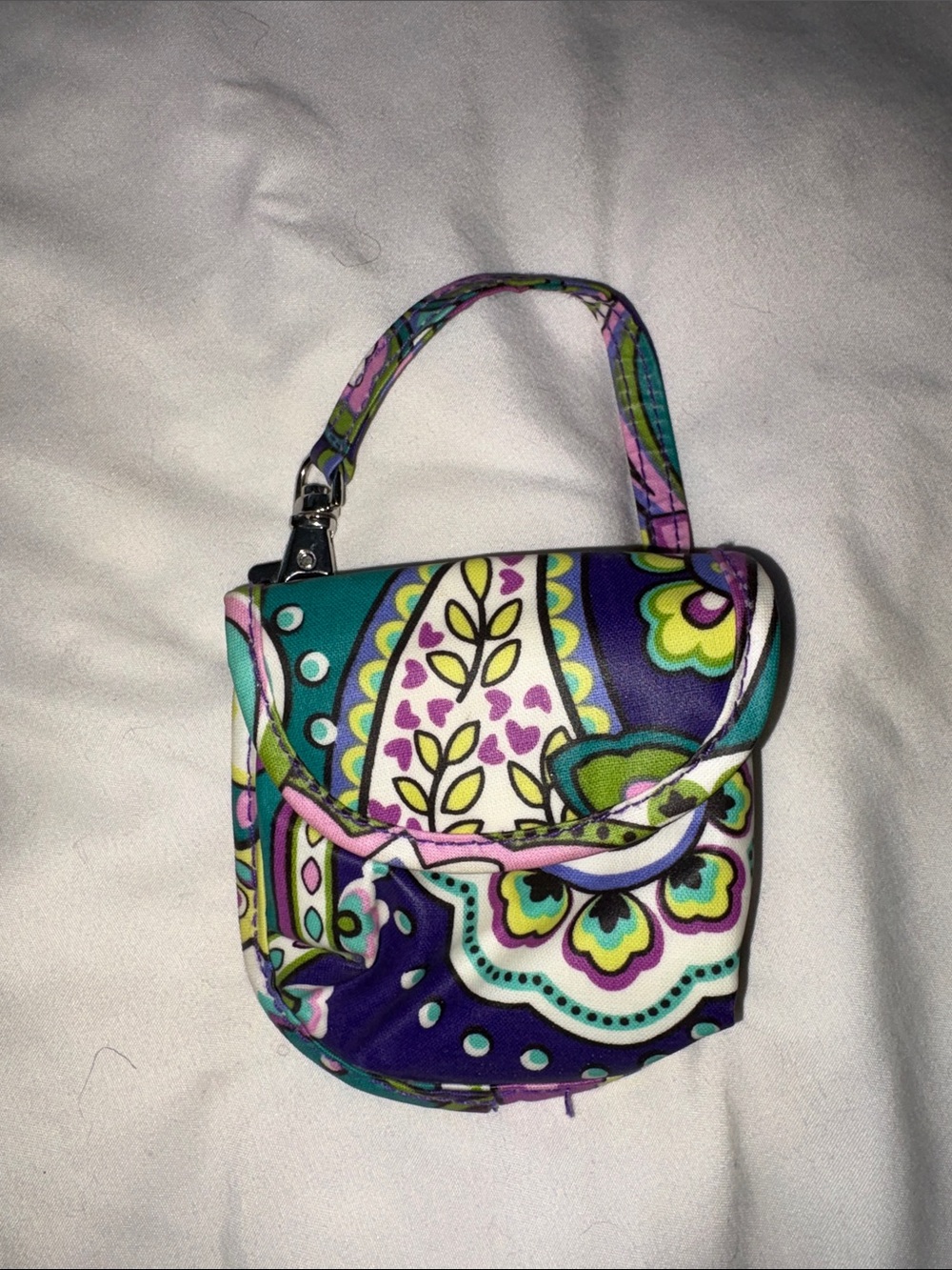 Vera Bradley: Mini Clip on Vibrant Paisley Compact Wristlet